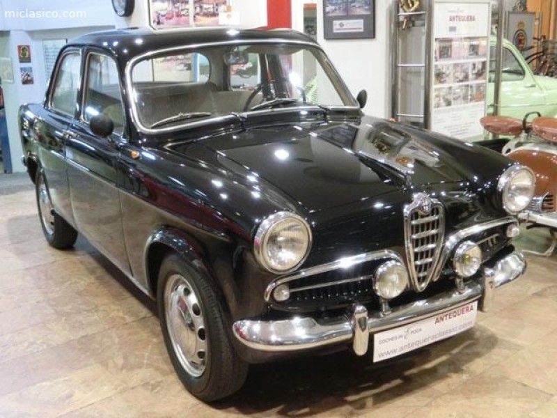 ALFA ROMEO GIULIETTA BERLINA 1300