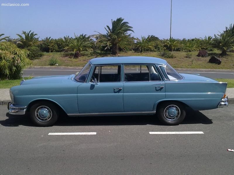 230S Fintail (W111)