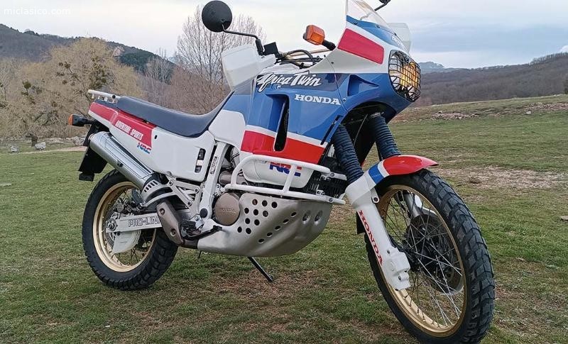 AFRICA TWIN 650