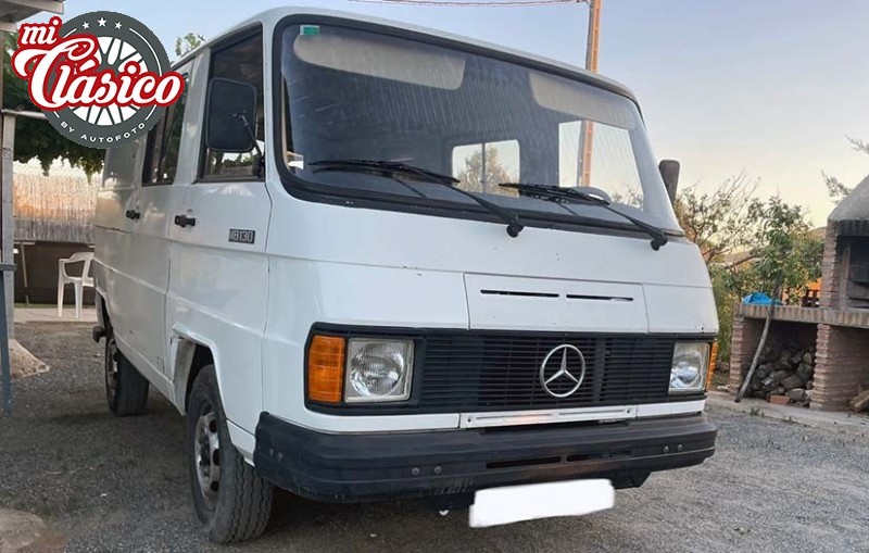 Furgoneta MERCEDES MB130