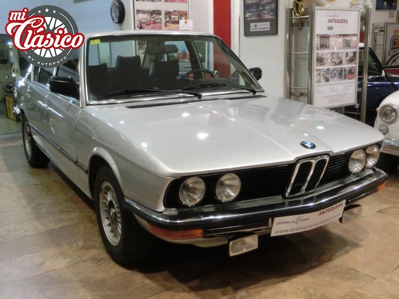 BMW 518 SEDAN E12 SERIE 5